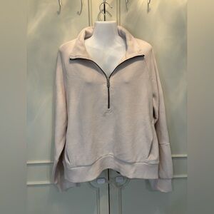 NWOT Avia Beige Ribbed Pullover